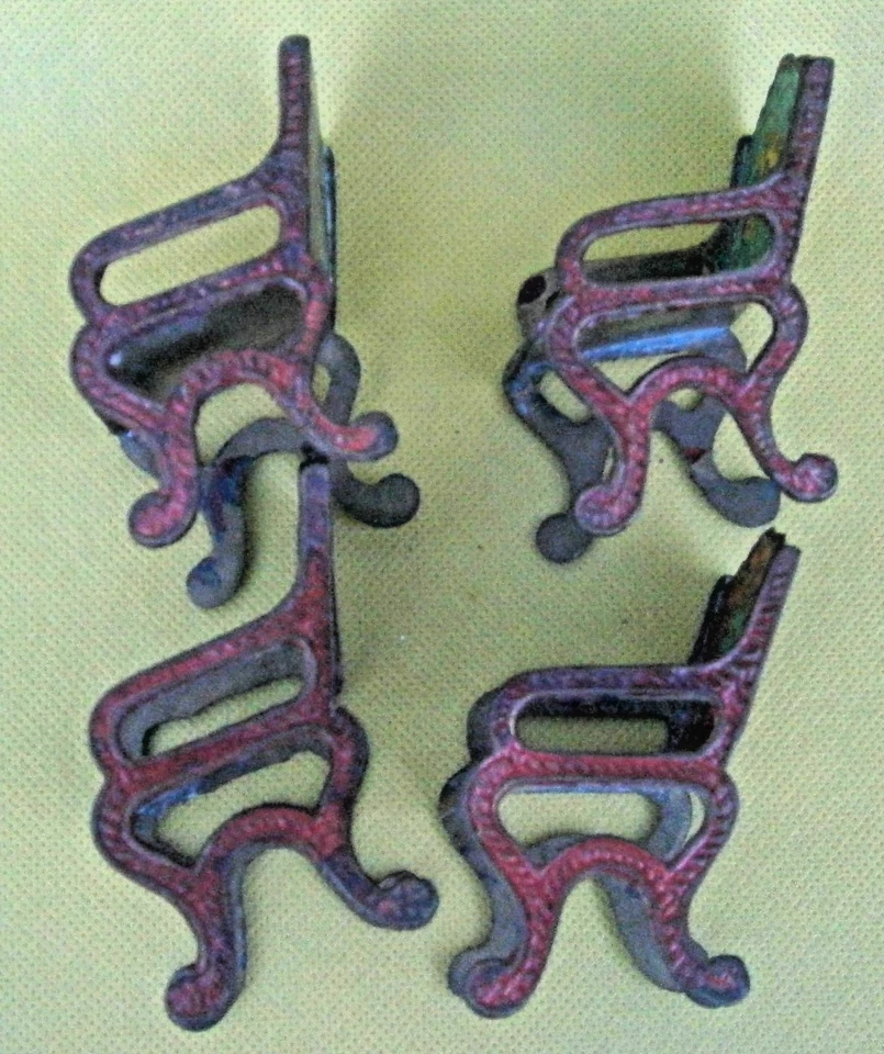 Juego de (4) sillas vintage para casa de muñecas Foto 3 de 4