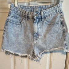 SHEIN Women  s Light Wash High Rise Denim Cut Off Shorts Pockets Size S