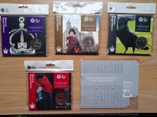 Royal Mint Tower Of London £5 Coin BU Collection Full Set (34492)