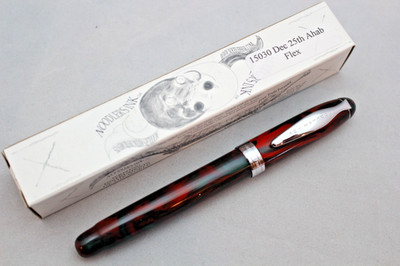 NOODLERS DECEMEBER 25TH AHAB PISTON FLEX NIB FOUNTAIN PEN