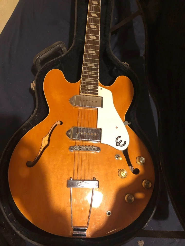 Epiphone Casino, foto 1 de 4
