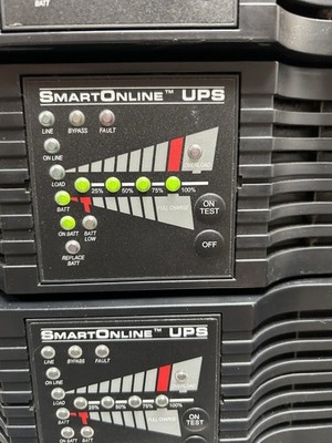 Tripp Lite SUINT1500RTXL2Ua - 1500VA Smart Online USV voll funktionsfähig getestet