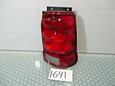 01 02 03 Explorer Sport 2 Door PASSENGER Side Tail Light Used Rear Lamp #1641-T
