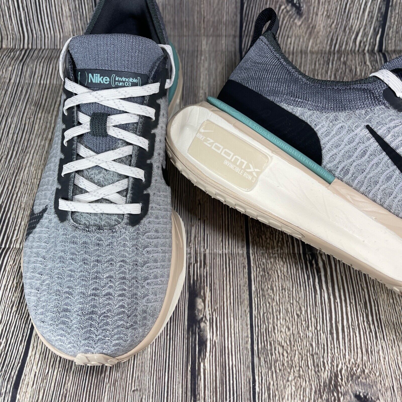 Size 4 - Nike ZoomX Invincible 3 Cool Grey Black for sale Size 4 - Nike ZoomX Invincible 3 Cool Grey Black for sale