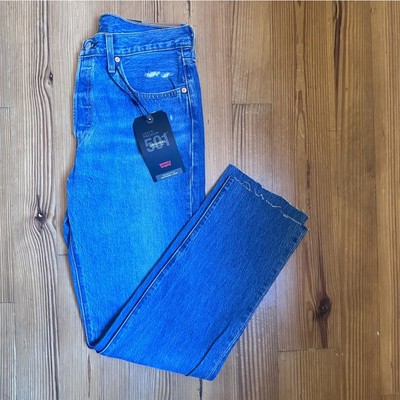 NWT Levi's 501 original medium wash high rise jean SIZE 28 X 32