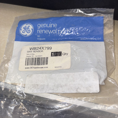 Ge appliances gas sensor part number wb24x799 BRAND NEW INSIDE THE BOX