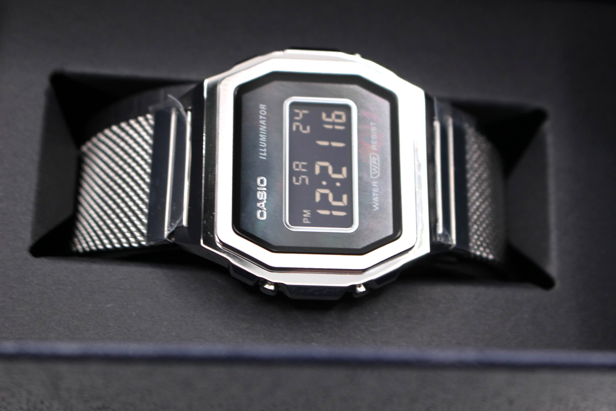 CASIO STANDARD PREMIUM Series A1000M-1BJF Unisex Digital Watch