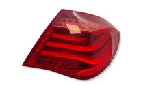 BMW 7 F01 F02 F03 F04 2009 Rückleuchte Heckleuchte 7182198 SOM18534
