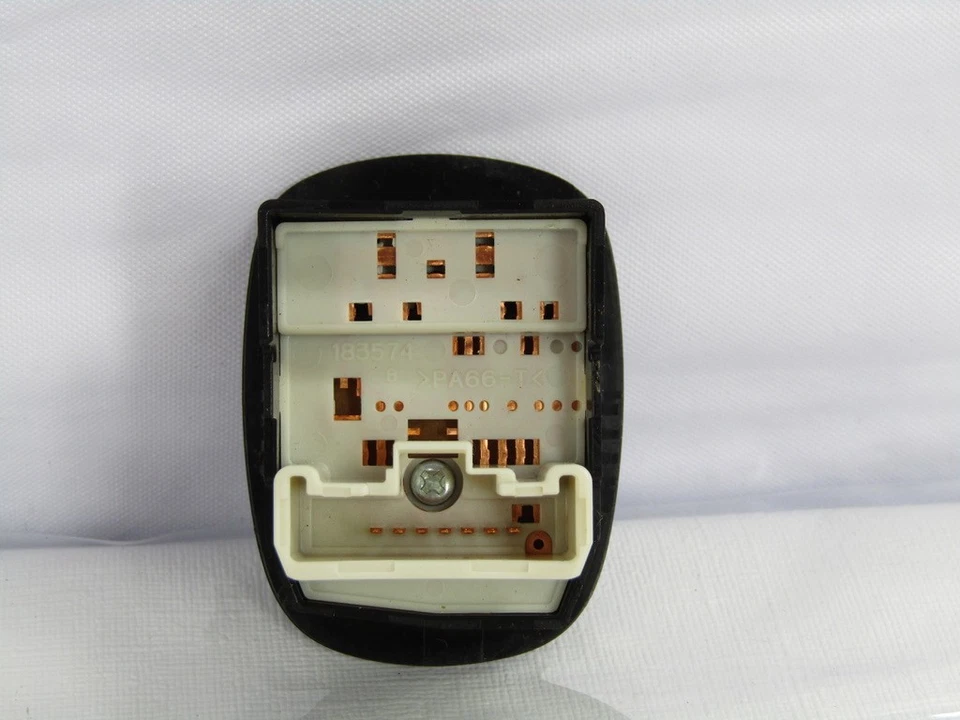 Interruptor de control del espejo retrovisor lateral de puerta Toyota Sequoia 2001-2007 no plegable Foto 4 de 4