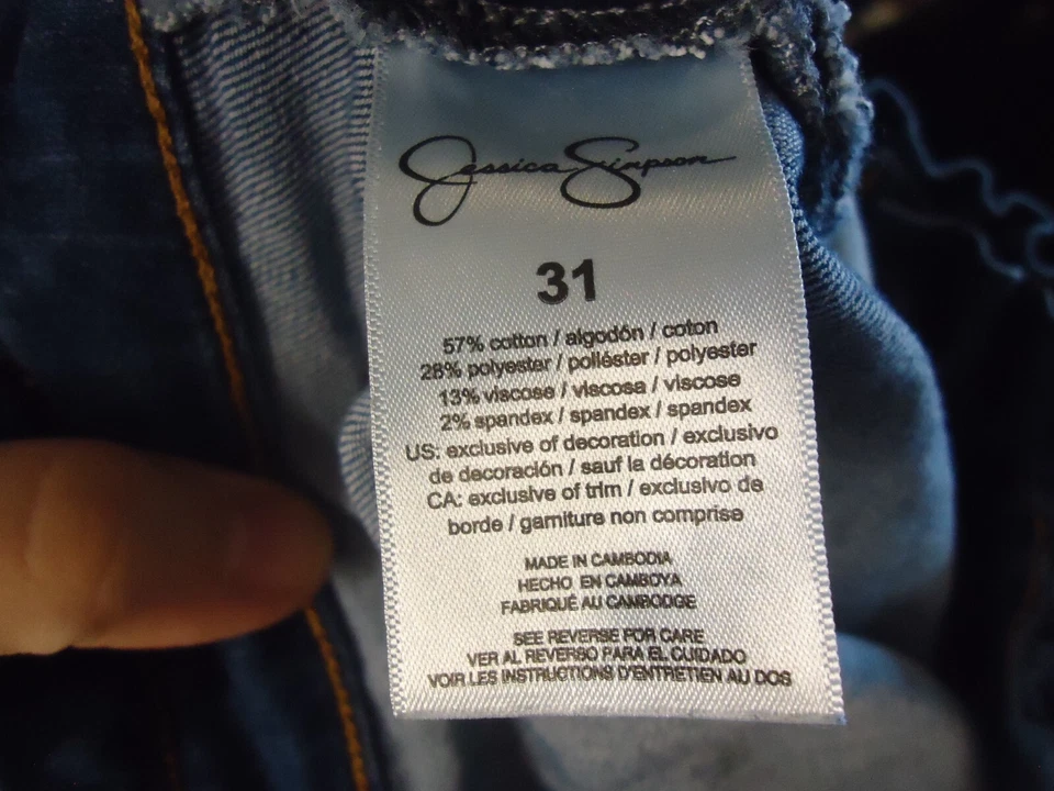 Jessica Simpson Paper Bag Waist Dark Wash Denim Shorts With Belt Womens Size 31 - Image 4 of 4