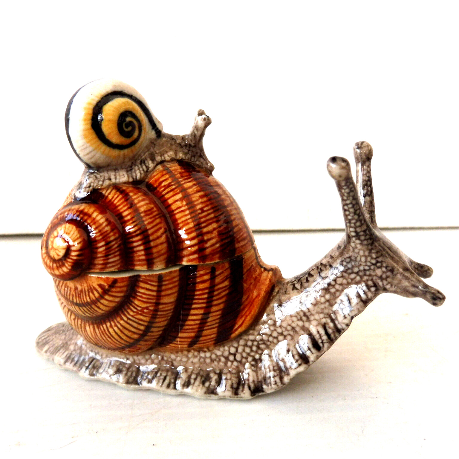 KLIMA K542 porcelain box - SNAIL NO. 3 SNAIL