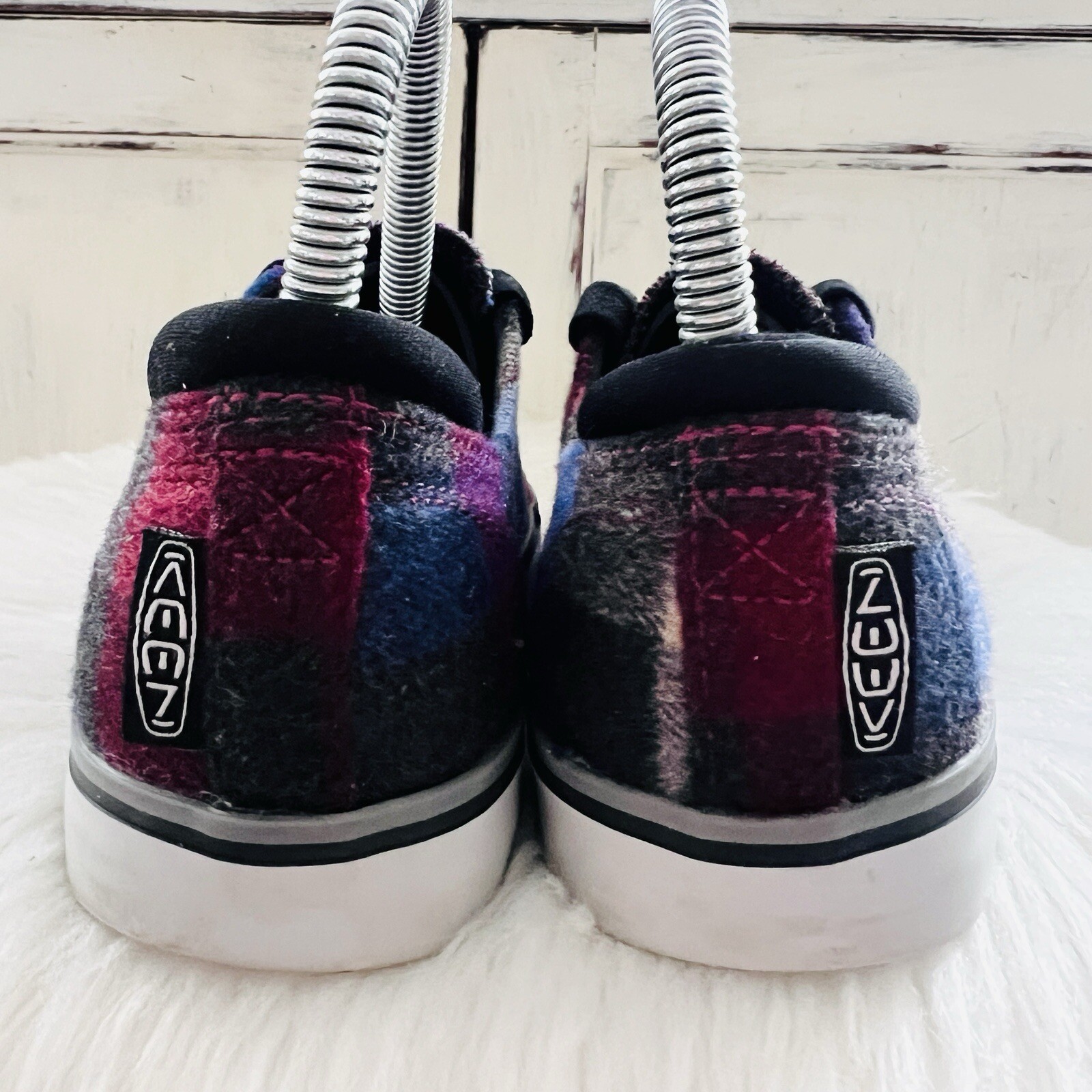 Sneakers Keen Elsa III blu e nere a quadri stringate in lana ~ donna taglia 6