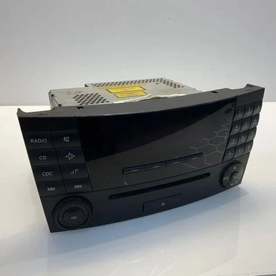 MERCEDES-BENZ E W211 Musik-Player mit GPS MF2310 A2118209789 020462 35441762 - Bild 1 von 4