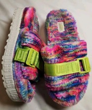 Spring UGG Fluffita Pixelate White Slipper Size 7