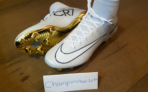 Gold cr7 2025