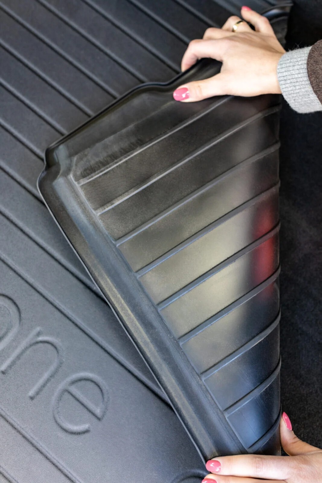 Carsio Fitted Rubber Car Boot Tray Liner Mat For Kia Niro 2016 to 2022