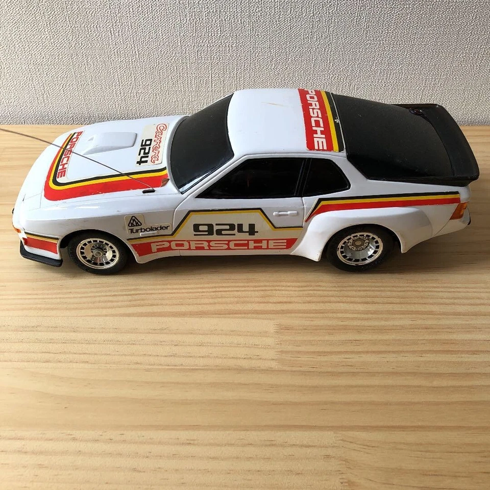 Vintage 1980's Taiyo Japan R/C White Porsche 924 Carrera GT w/Box 1/14 scale - Image 3 of 4
