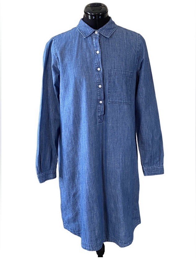jean popover shirt dress old navy Old Navy Is Selling a Denim Shirt Dress Similar to a High-End Style Almost 7x the Price and Shoppers Call It Their 'New Favorite'