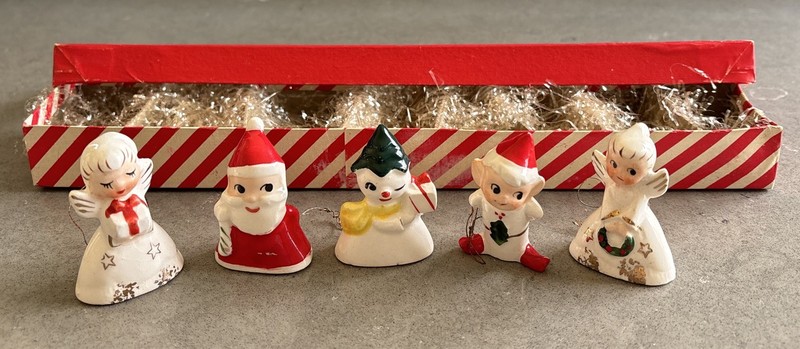 Vintage 1958 Holt Howard 5 Miniature Ceramic Christmas Ornaments original box