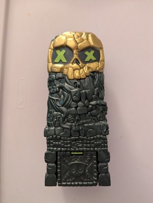 Treasure X Lost Lands Skull Island Frost Tower Fold Up Micro Playset Toy Moose
