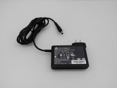 Delta  MDS-030AAC15 5.5*2.5mm 15V 2A 30W Power Supply Adapter Charger with Plug