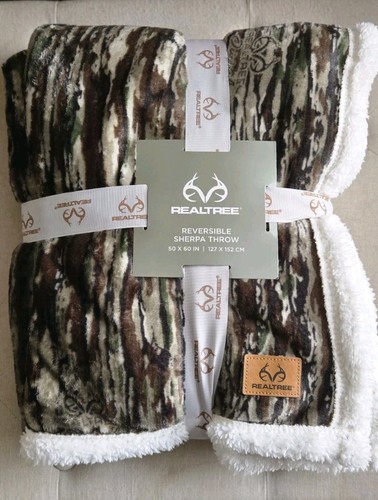 Realtree Reversible Camouflage & Sherpa Throw Blanket-50" x 60"