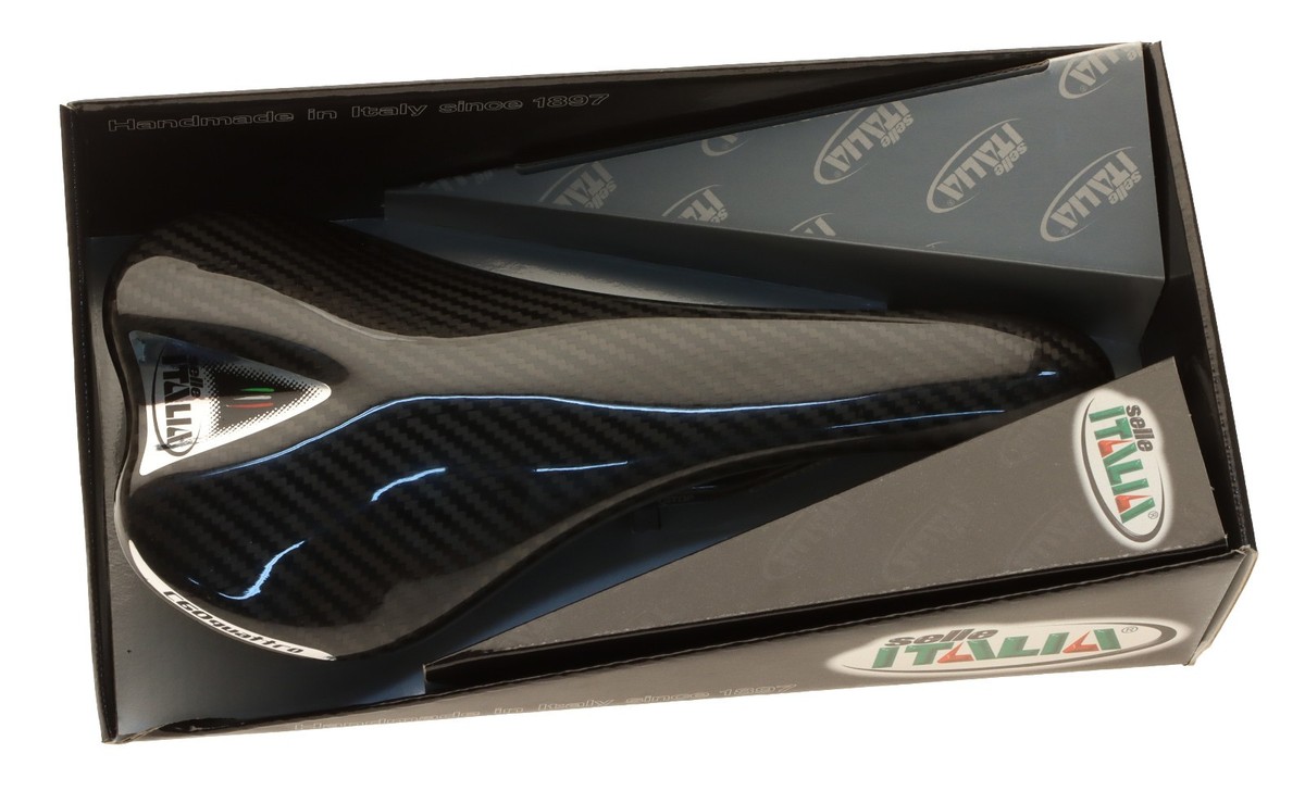 Selle Italia C64 カーボンサドル 黒 Selle Italia C64 カーボンサドル 黒 【公式通販】