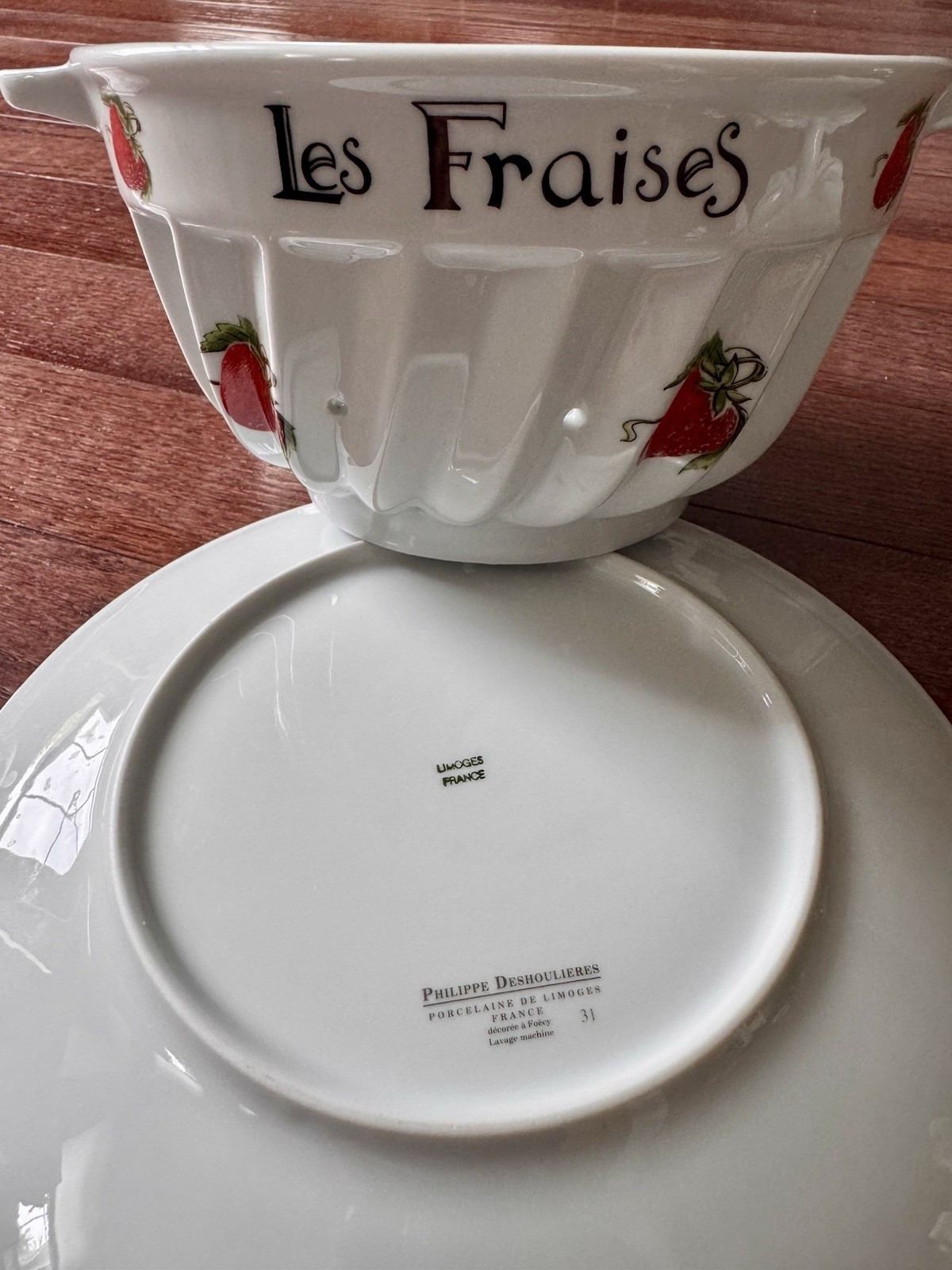 Philippe DESHOULIERES Porcelain Limoges Fruits Strawberry Set Sugar And Colander