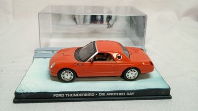 2002 Ford Thunderbird 1:43 / GE Fabbri - James Bond 007 Collection Nr.27