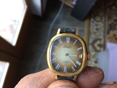Montre Seiko Femme Vintage Mécanique à Réparer - Modèle Automatique, Style Rétro, Occasion