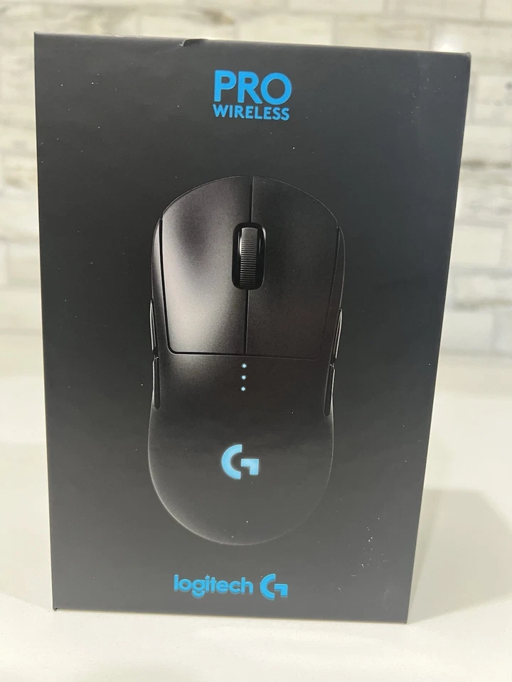 Logitech - PRO Lightweight Wireless Optical Ambidextrous Gaming Mouse with RG... - Image 2 of 4