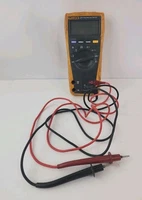 Fluke 177 True RMS Digital Multimeter .