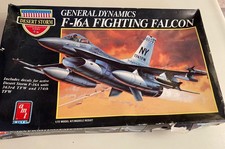 F-16A FIGHTING FALCON MODEL AIRPLANE KIT NIB DESERT STORM GENERAL DYNAMICS AMT