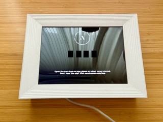 Aura Mason AF200 WHTS 9 inch LCD Digital Photo Frame White
