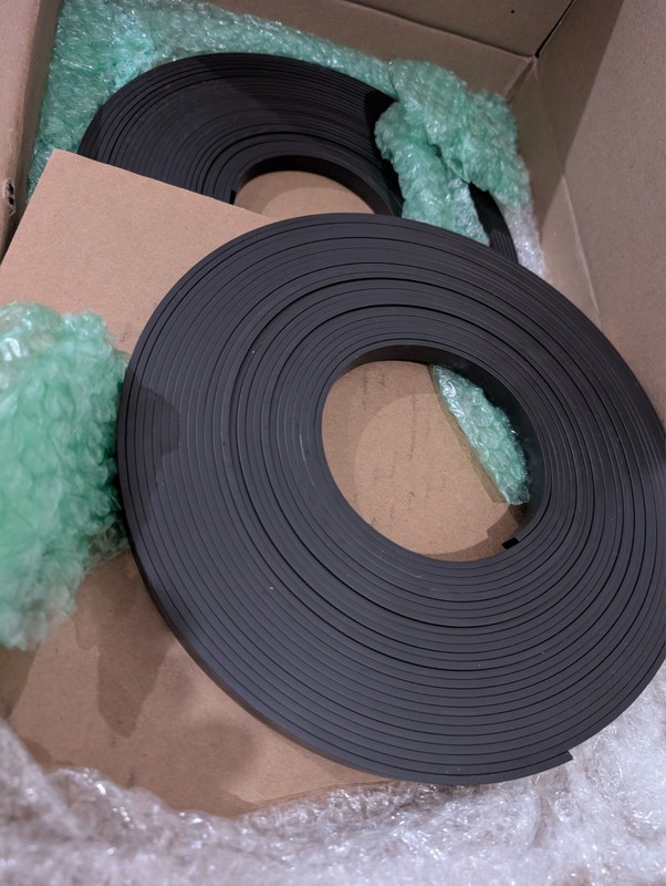 Strong Magnetic Magnet Flexible Roll strip 1/2 inch wide 1/8 inch thick