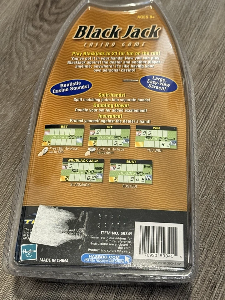 赌场游戏黑色杰克老虎电子手持游戏 2003 孩之宝-珍珠白 — 第 3/3 张图片