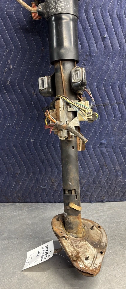 84-89 Chevy GMC K5 Blazer Jimmy Suburban Non Tilt A/T Steering Column Assembly - Image 2 of 4