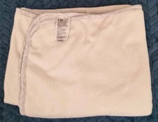 Mothercare white Fleece Pram Cot Blanket 100x120cm trim grey sheep lamb print