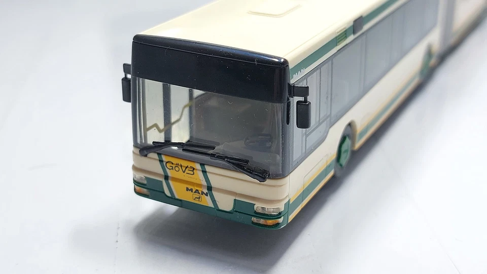 Rietze MAN NG 313 GöVB Göttingen 1. Version 1/87 (BD25/30) - Bild 3 von 4