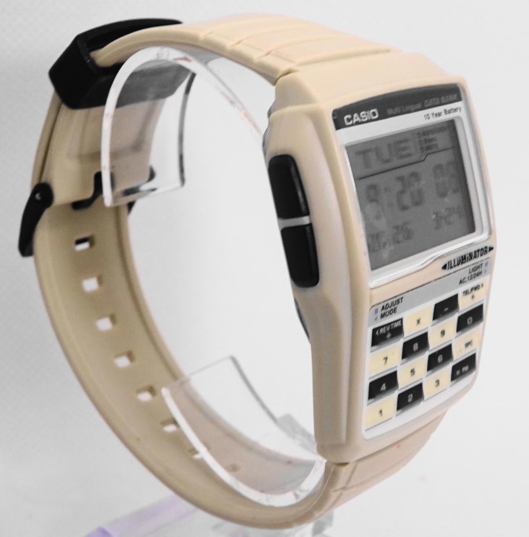 新品未使用未開封 CASIO DATA BANK ホワイト腕時計 CASIO DBC-32 Databank White Digital Watch Tested Excellent