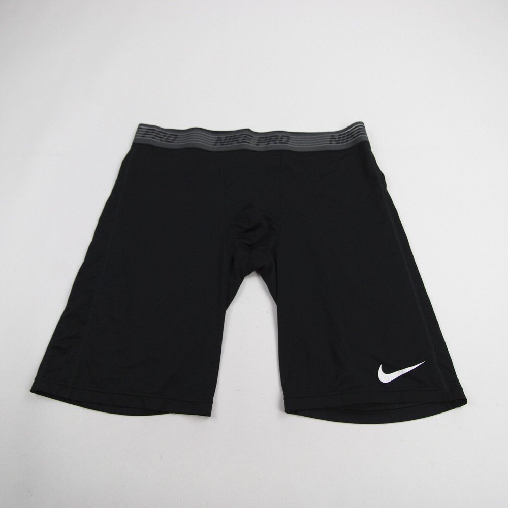 Men’s Nike Pro Compression Shorts in Black - Lightly Used