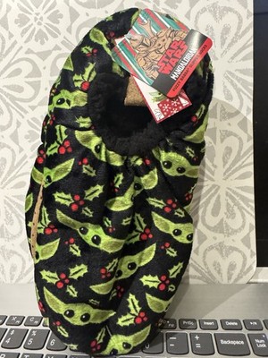 Fuzzy Babba Slipper Socks/Star Wars The Mandaloirian/Size M/L (7.5-9.5)
