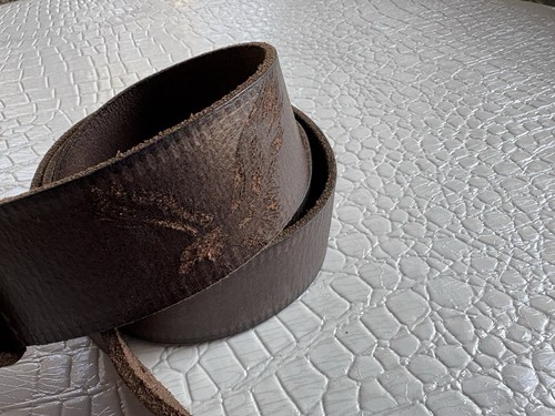 American Eagle Outfitters Gürtel Herren 38-40 braun Prägung Adler schwarz Rollschnalle