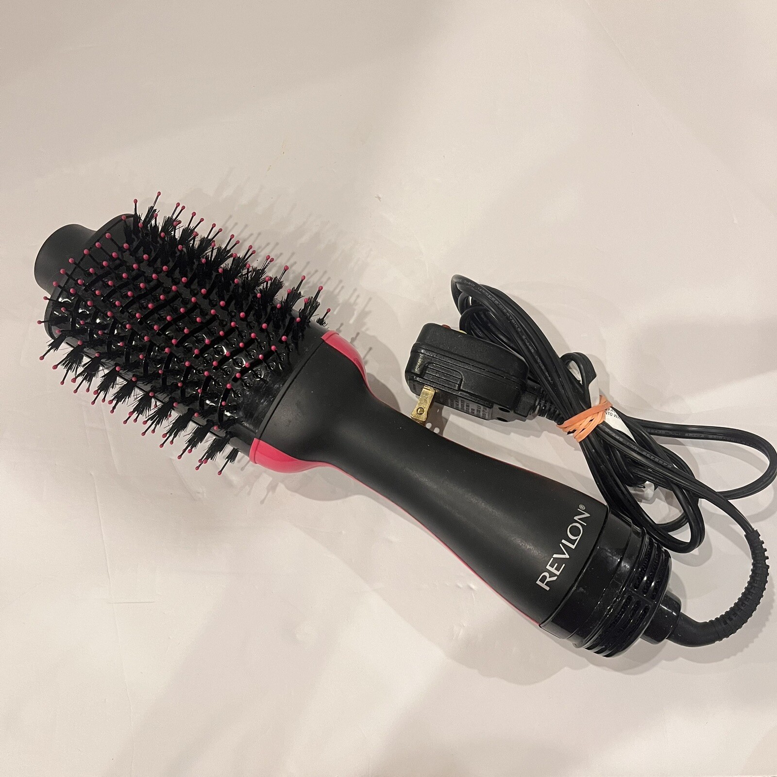 Revlon One-Step Hair Dryer & Volumizer Hot Air Brush RVDR5222 Black