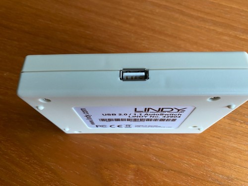 Interrupteur automatique Lindy USB 2.0 /1.1 - Photo 3/3