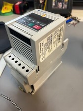 ALLEN BRADLEY 160-BA04NPS1P1 2 HP PRESET SPEED VFD DRIVE SERIES A - MADE IN USA