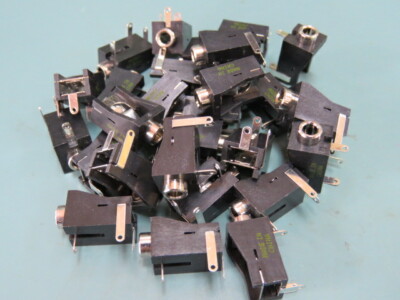Lotto Da 50 Connettori Audio CUI MJ-3536N – Jack 3,5 Mm Per Cuffie E Phono, Nuovi