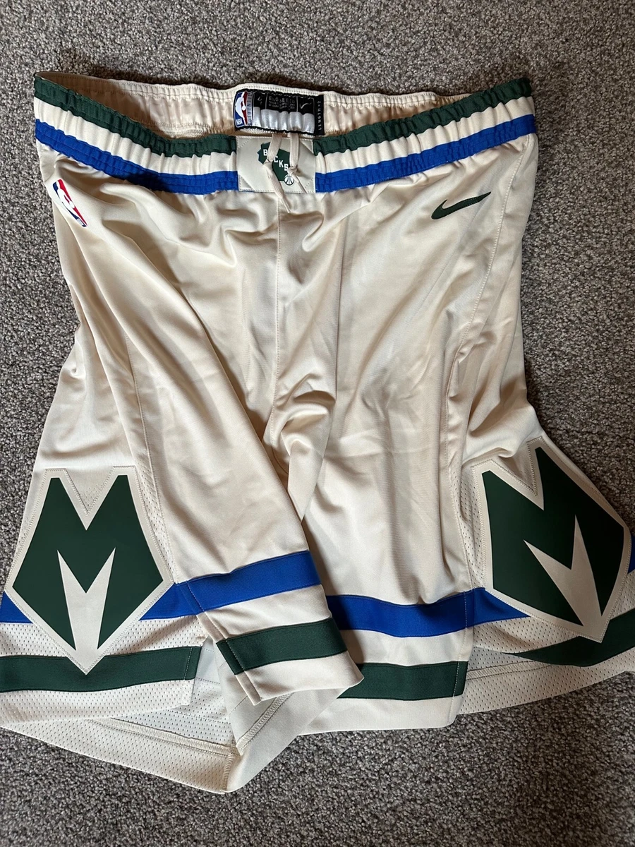 100% Authentic Nike Milwaukee Bucks Classic Edition Shorts Size 42