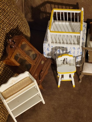 1 lot OF BROKEN General purpose Wooden Doll House items *NEED REPAIR* 1:12 - Picture 2 of 23