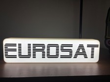 Leuchtschild "EUROSAT" - Retro Deko Lampe - 3D Druck - Leuchte